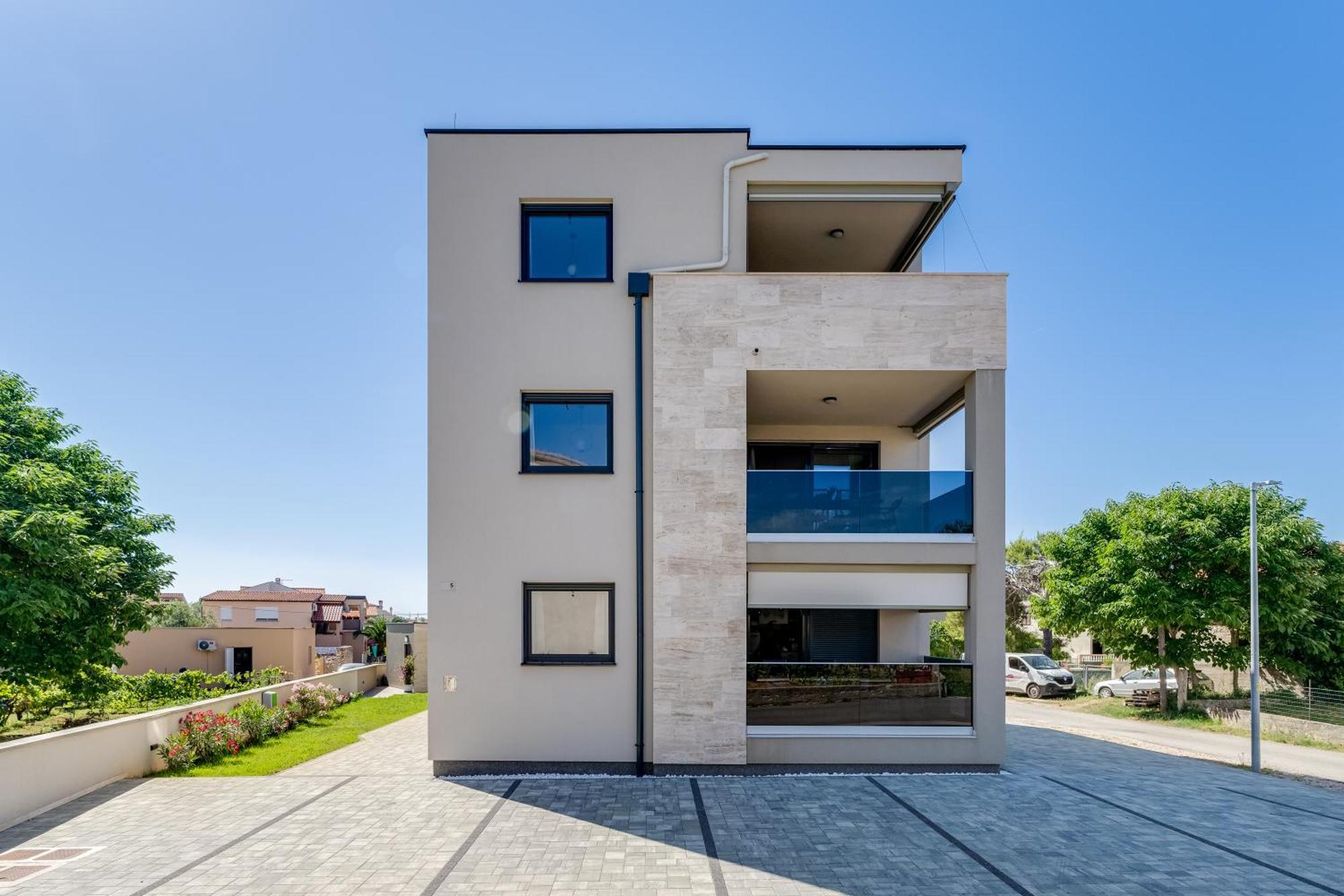 Salt Bloom Apartments Nin Buitenkant foto